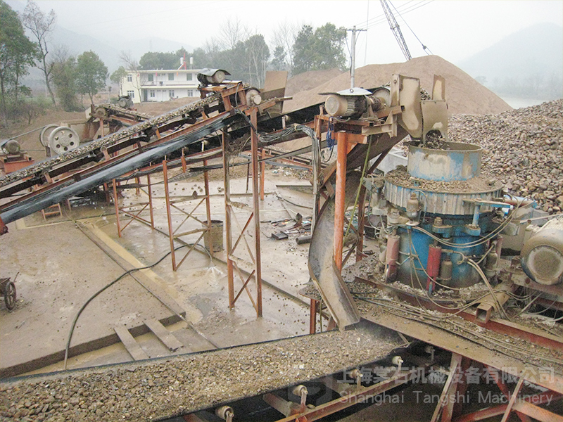 <b>福建漳州 60-300吨/小时鹅卵石制砂生产线  多大产</b>